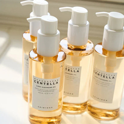Skin1004 Madagascar - Centella Light Cleansing Oil